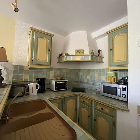 2 Pieces Climatise Avec Balcon Et Vue - Fr-1-308-13 Apartmán