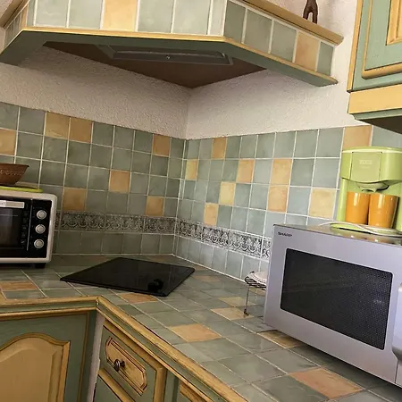 Apartmán 2 Pieces Climatise Avec Balcon Et Vue - Fr-1-308-13